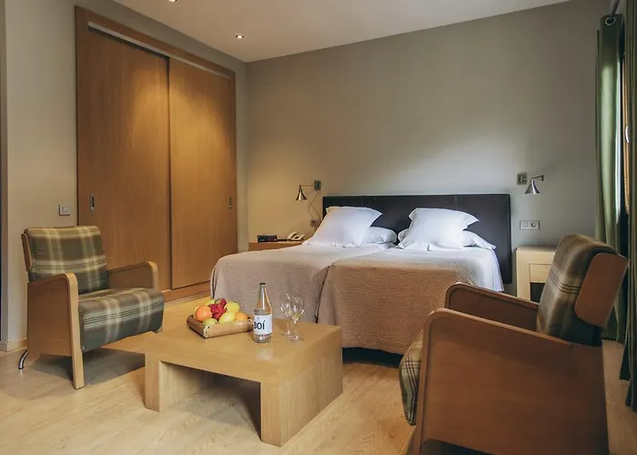 Manantial 4*