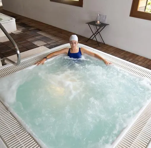 Otel Manantial 4*